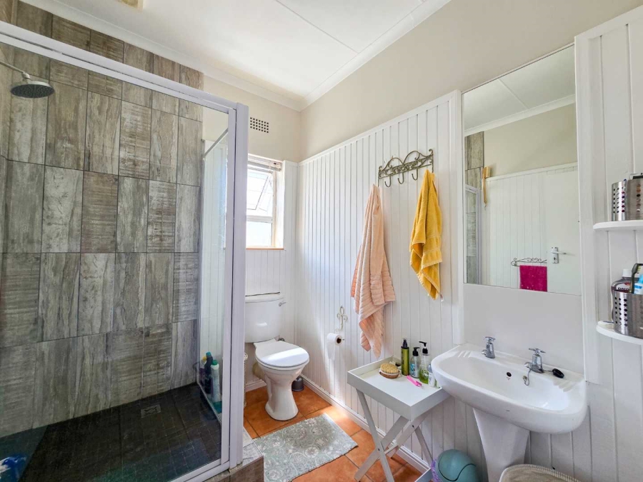 4 Bedroom Property for Sale in Stilbaai Wes Western Cape